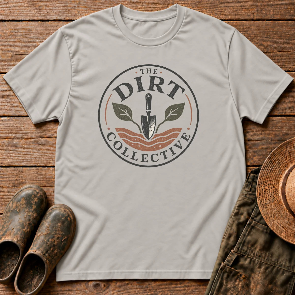 Dirt Club Badge T-shirt